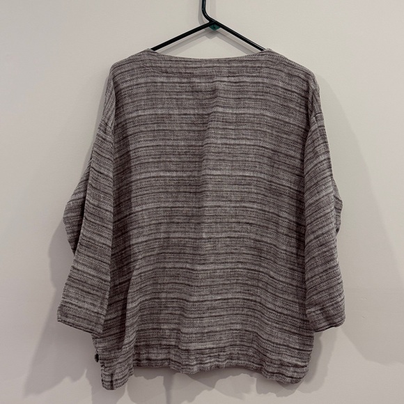 J. Jill Grey Linen Blouse Top; Woman’s Medium - Picture 4 of 5